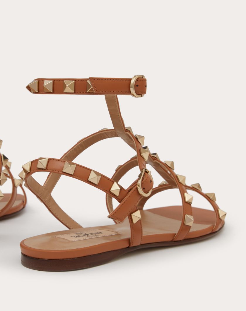 ROCKSTUD FLAT CALFSKIN SANDAL WITH STRAPS - Image 3